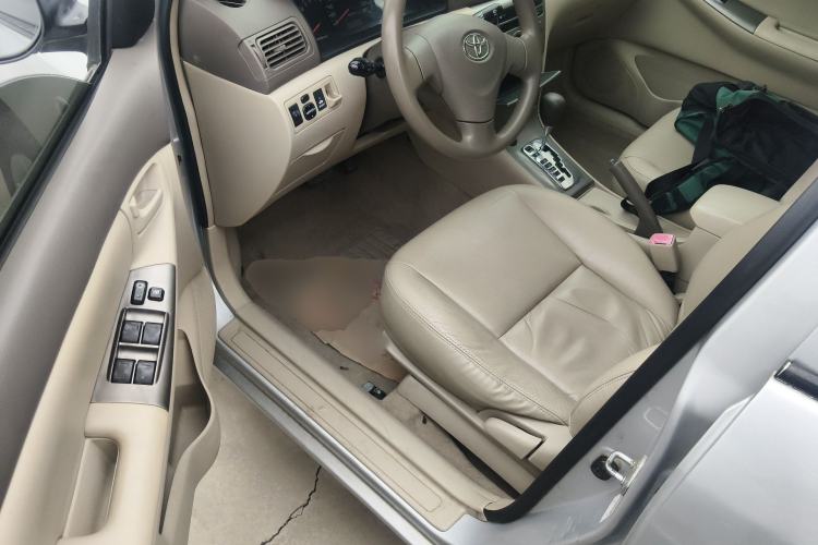 Used Toyota Corolla EX 2011 1.6L Automatic Luxury Edition Driver Seat