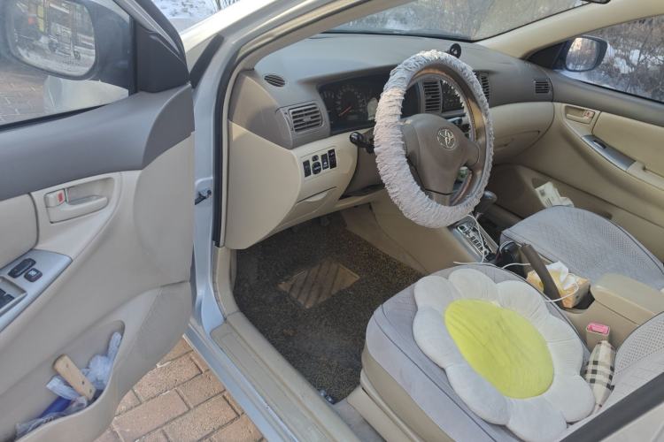 Used Toyota Corolla EX 2011 1.6L Automatic Luxury Edition Driver Seat