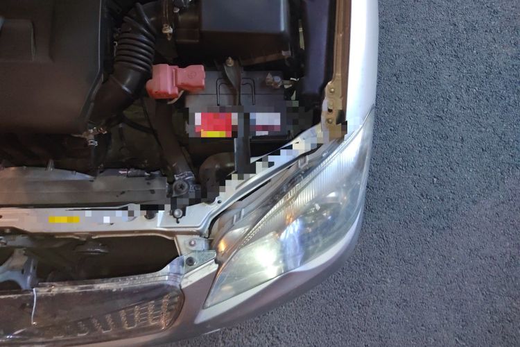 Used Toyota Corolla EX 2011 1.6L Automatic Luxury Edition Engine Bay Left