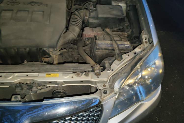 Used Toyota Corolla EX 2011 1.6L Manual Classic Edition Engine Bay Left