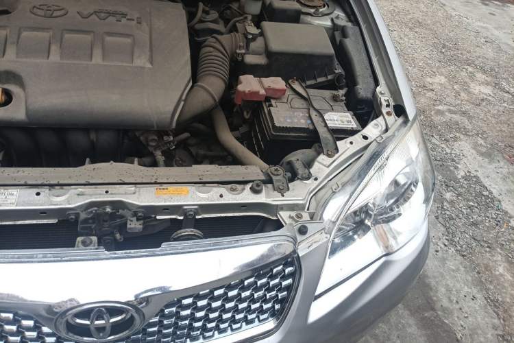 Used Toyota Corolla EX 2011 1.6L Manual Special Offer Version Engine Bay Left
