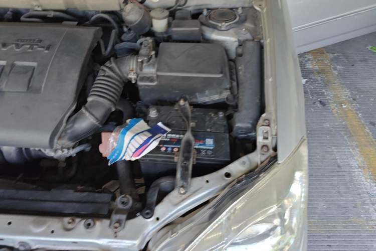Used Toyota Corolla EX 2011 1.6L Manual Classic Edition Engine Bay Left