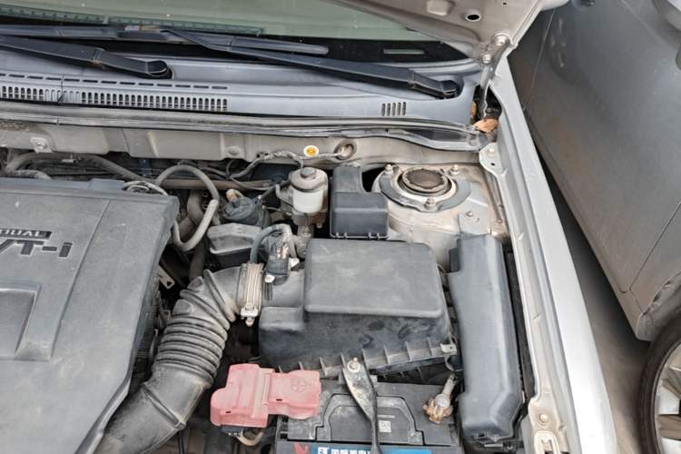 Used Toyota Corolla EX 2011 1.6L Automatic Classic Edition Engine Bay Left