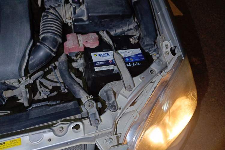 Used Toyota Corolla EX 2011 1.6L Automatic Classic Edition Engine Bay Left