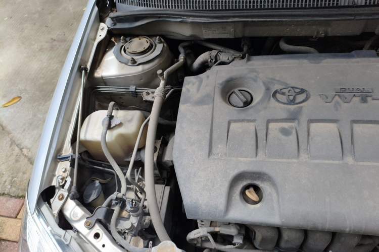 Used Toyota Corolla EX 2011 1.6L Automatic Classic Edition Engine Bay Right