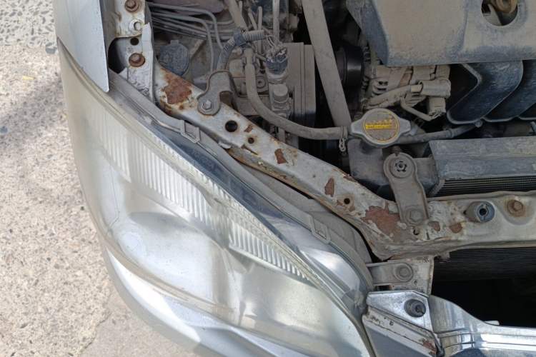 Used Toyota Corolla EX 2011 1.6L Automatic Classic Edition Engine Bay Right