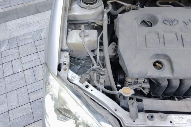 Used Toyota Corolla EX 2011 1.6L Automatic Classic Edition Engine Bay Right