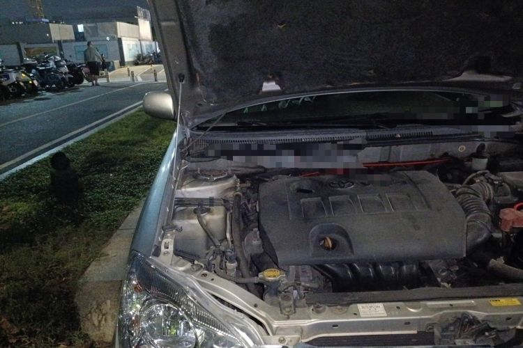 Used Toyota Corolla EX 2011 1.6L Manual Classic Edition Engine Bay Right