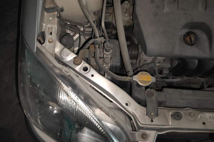 Used Toyota Corolla EX 2011 1.6L Automatic Classic Edition Engine Bay Right