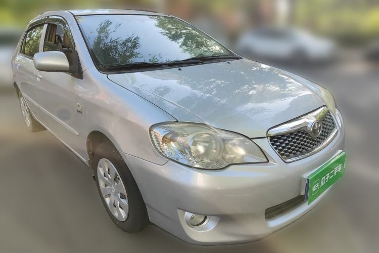 Used Toyota Corolla EX 2011 1.6L Manual Classic Edition Front Right 45 Deg