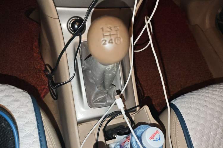 Used Toyota Corolla EX 2011 1.6L Manual Luxury Edition Gear Lever
