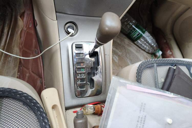 Used Toyota Corolla EX 2011 1.6L Automatic Classic Edition Gear Lever