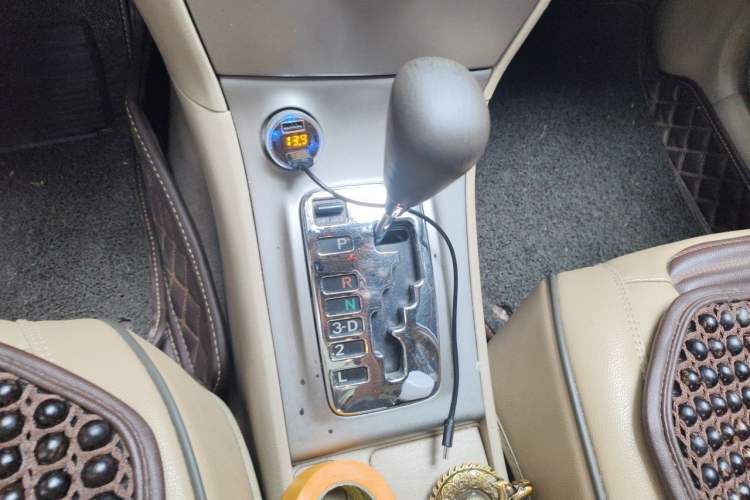 Used Toyota Corolla EX 2011 1.6L Automatic Classic Edition Gear Lever