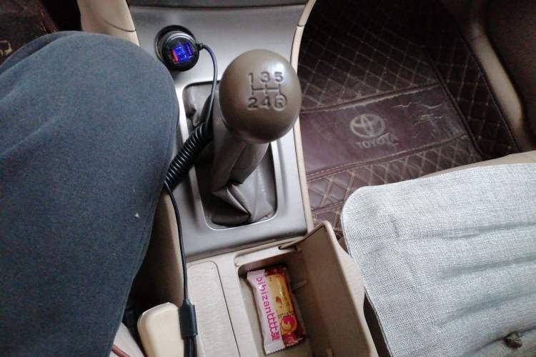 Used Toyota Corolla EX 2011 1.6L Manual Luxury Edition Gear Lever
