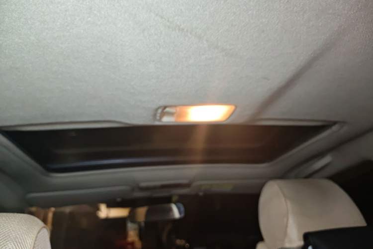 Used Toyota Corolla EX 2011 1.6L Automatic Luxury Edition Headliner