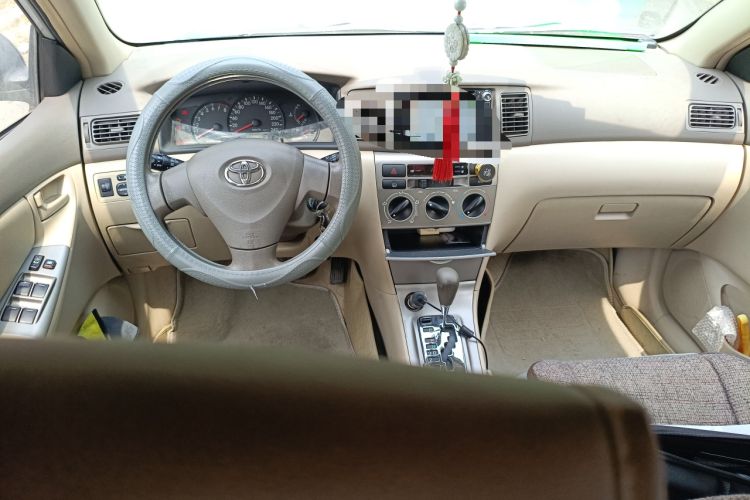 Used Toyota Corolla EX 2011 1.6L Automatic Luxury Edition Interior 2