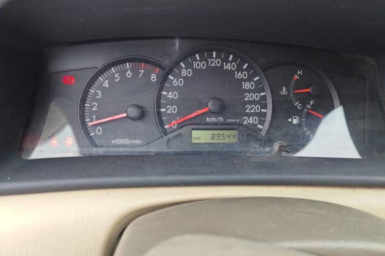 Used Toyota Corolla EX 2011 1.6L Manual Classic Edition Odometer Close Up