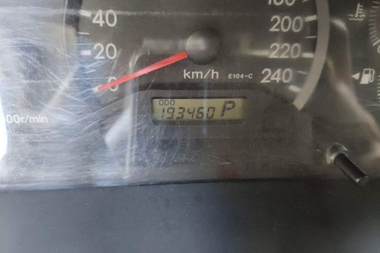 Used Toyota Corolla EX 2011 1.6L Automatic Classic Edition Odometer Close Up