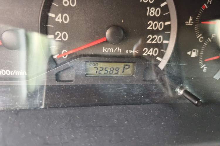 Used Toyota Corolla EX 2011 1.6L Automatic Classic Edition Odometer Close Up