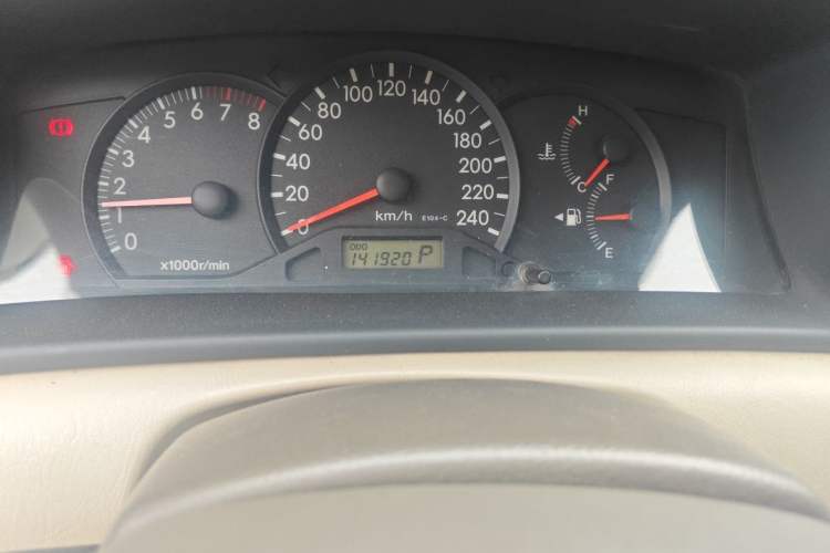 Used Toyota Corolla EX 2011 1.6L Automatic Luxury Edition Odometer Close Up