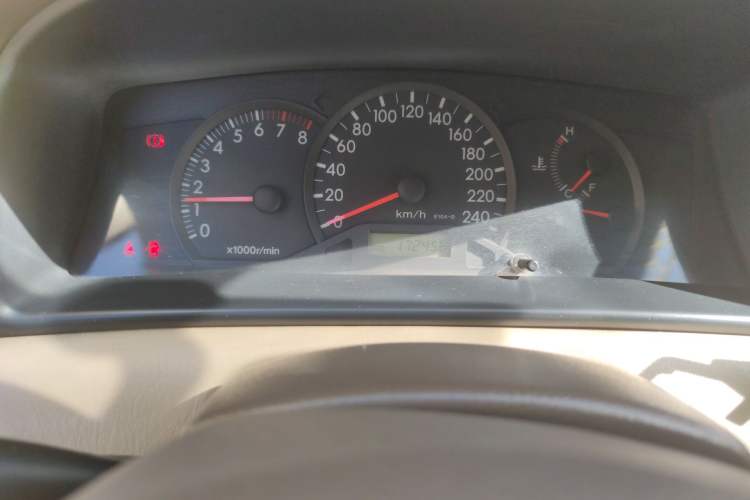 Used Toyota Corolla EX 2011 1.6L Manual Classic Edition Odometer Close Up
