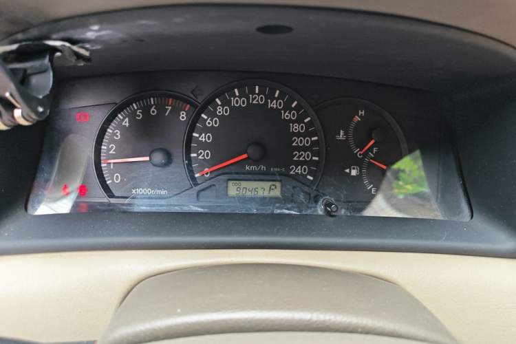 Used Toyota Corolla EX 2011 1.6L Automatic Classic Edition Odometer Close Up