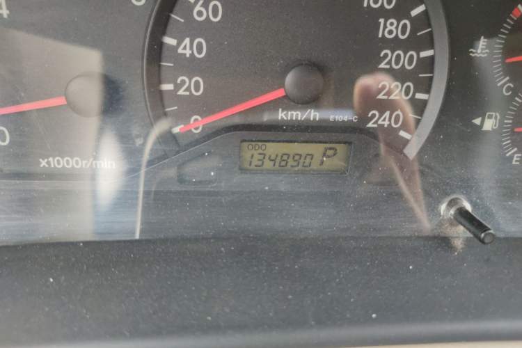 Used Toyota Corolla EX 2011 1.6L Automatic Classic Edition Odometer Close Up