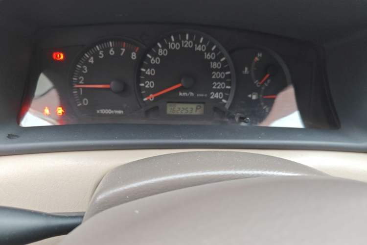 Used Toyota Corolla EX 2011 1.6L Automatic Luxury Edition Odometer Close Up