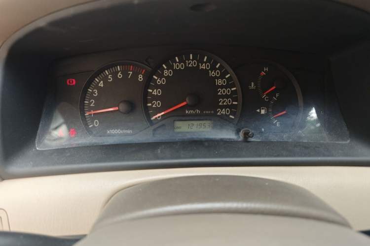 Used Toyota Corolla EX 2011 1.6L Manual Classic Edition Odometer Close Up
