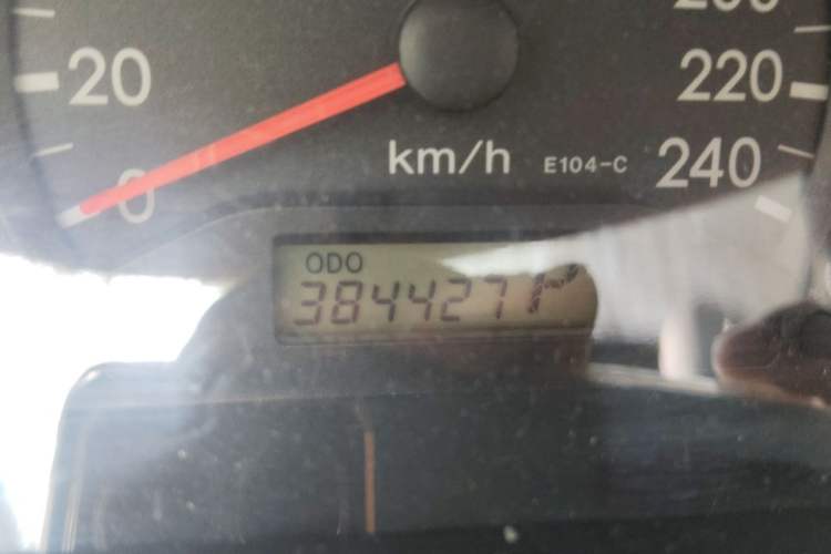 Used Toyota Corolla EX 2011 1.6L Automatic Classic Edition Odometer Close Up
