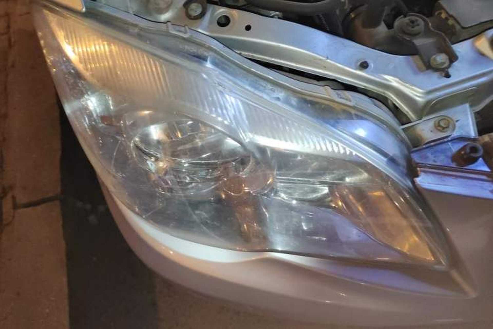Used Toyota Corolla EX 2011 1.6L Automatic Luxury Edition Right Front Headlight