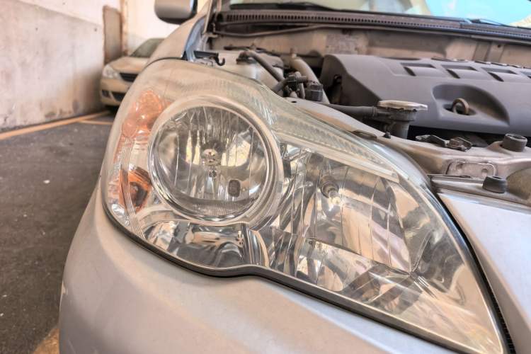 Used Toyota Corolla EX 2011 1.6L Automatic Luxury Edition Right Front Headlight
