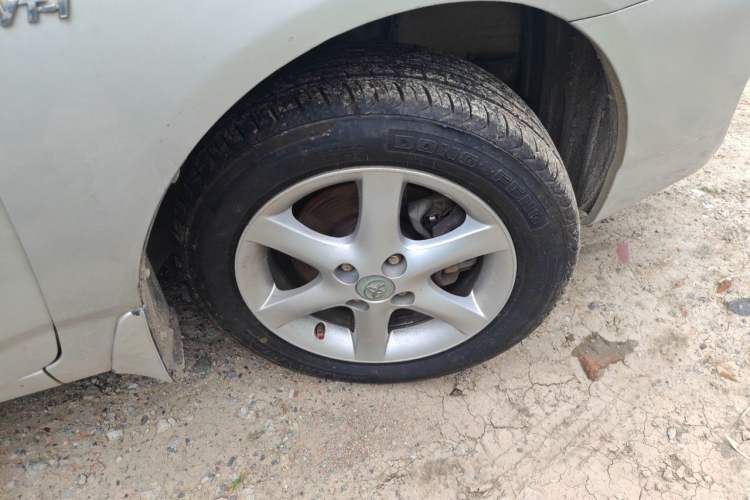 Used Toyota Corolla EX 2011 1.6L Manual Classic Edition Right Front Wheel Hub
