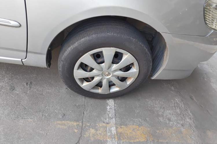 Used Toyota Corolla EX 2011 1.6L Manual Classic Edition Right Front Wheel Hub