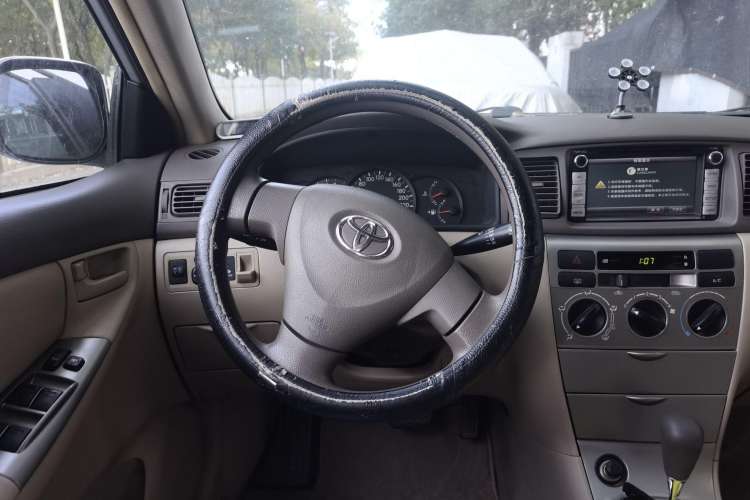 Used Toyota Corolla EX 2011 1.6L Automatic Luxury Edition Steering Wheel