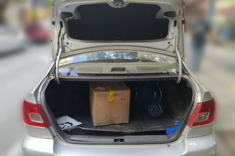 Used Toyota Corolla EX 2011 1.6L Automatic Classic Edition Trunk