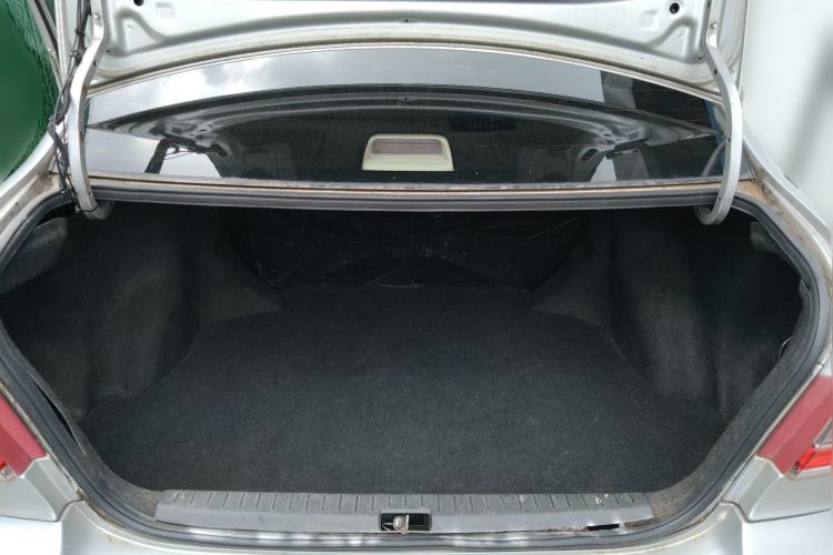 Used Toyota Corolla EX 2011 1.6L Manual Classic Edition Trunk