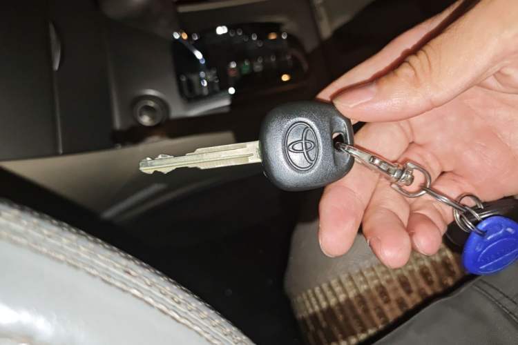 Used Toyota Corolla EX 2011 1.6L Automatic Luxury Edition Vehicle Key