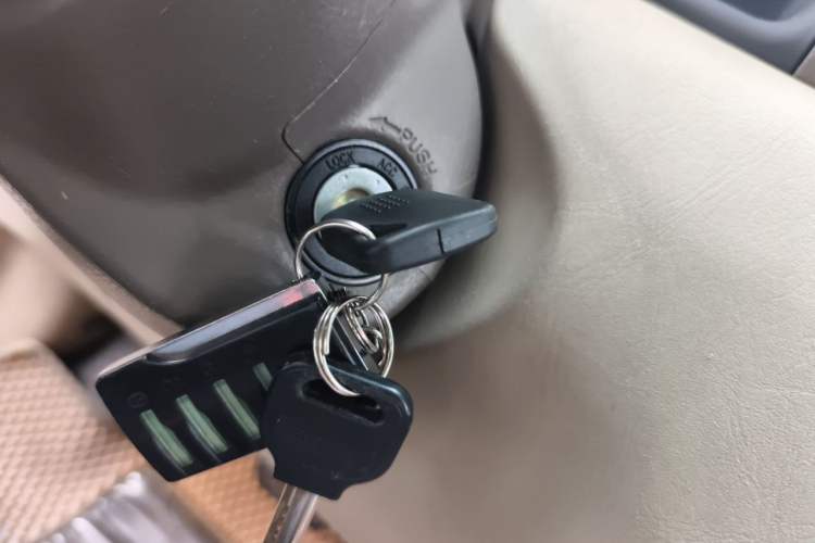Used Toyota Corolla EX 2011 1.6L Automatic Classic Edition Vehicle Key