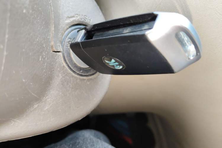 Used Toyota Corolla EX 2011 1.6L Automatic Classic Edition Vehicle Key