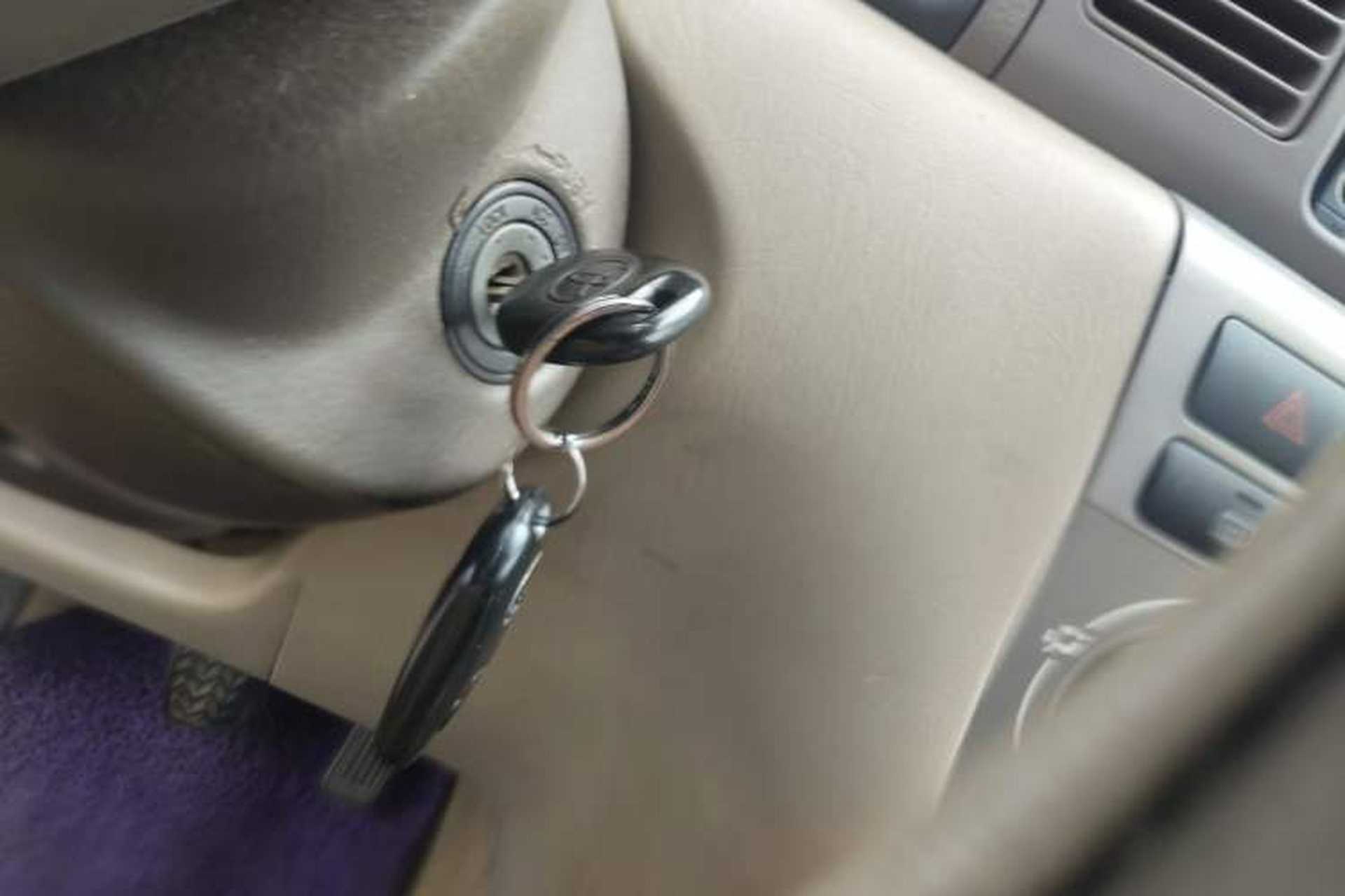 Used Toyota Corolla EX 2011 1.6L Manual Luxury Edition Vehicle Key