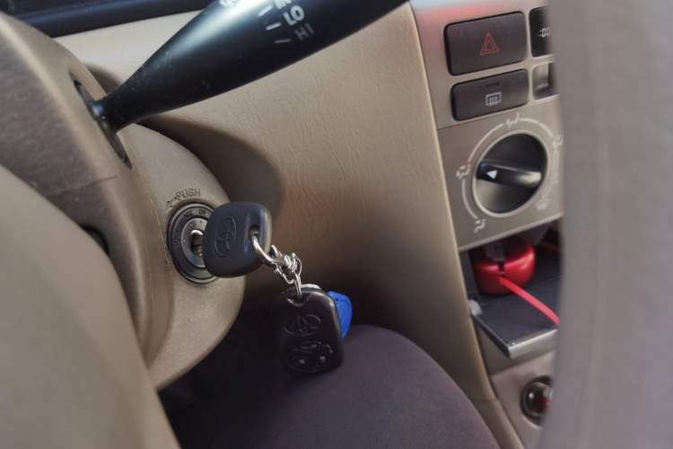 Used Toyota Corolla EX 2011 1.6L Automatic Classic Edition Vehicle Key