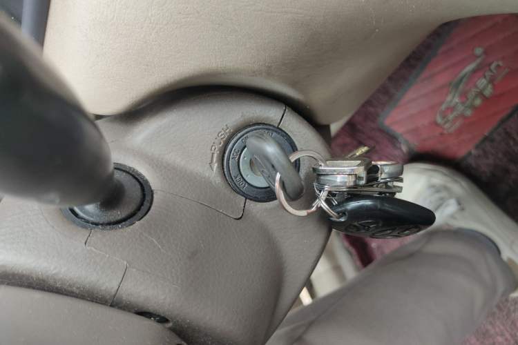 Used Toyota Corolla EX 2011 1.6L Automatic Classic Edition Vehicle Key