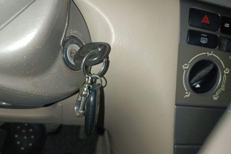 Used Toyota Corolla EX 2011 1.6L Automatic Classic Edition Vehicle Key