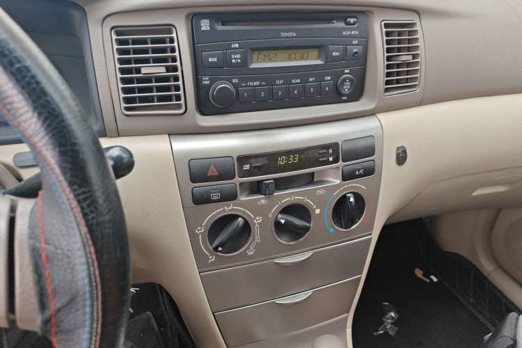 Used Toyota Corolla EX 2011 1.6L Automatic Classic Edition Audio And AC Panel