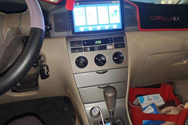 Used Toyota Corolla EX 2011 1.6L Automatic Luxury Edition Audio And AC Panel