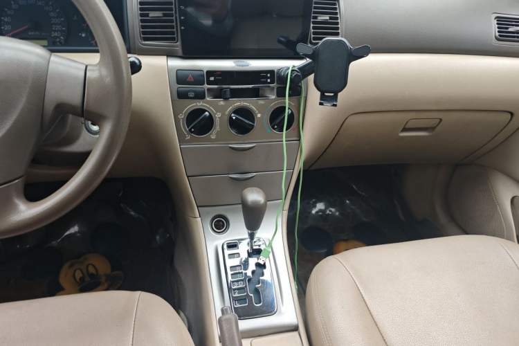 Used Toyota Corolla EX 2011 1.6L Automatic Classic Edition Audio And AC Panel