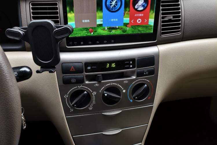 Used Toyota Corolla EX 2011 1.6L Manual Classic Edition Audio And AC Panel