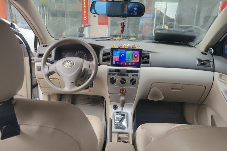 Used Toyota Corolla EX 2011 1.6L Automatic Classic Edition Center Console