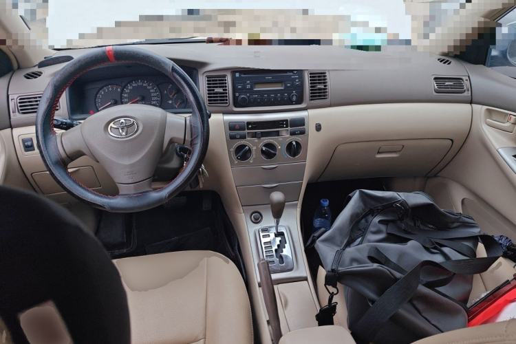Used Toyota Corolla EX 2011 1.6L Automatic Classic Edition Center Console